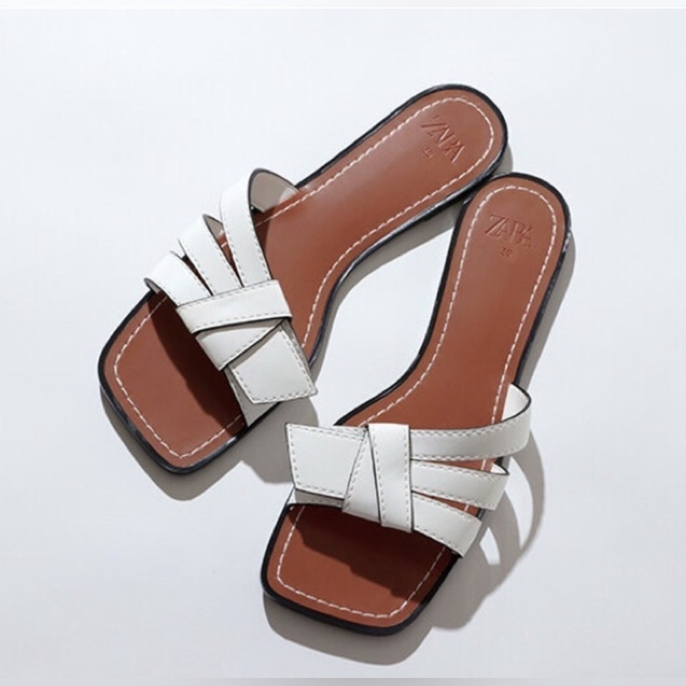 Zara White Topstitched Low Heeled Sandals- EU 37